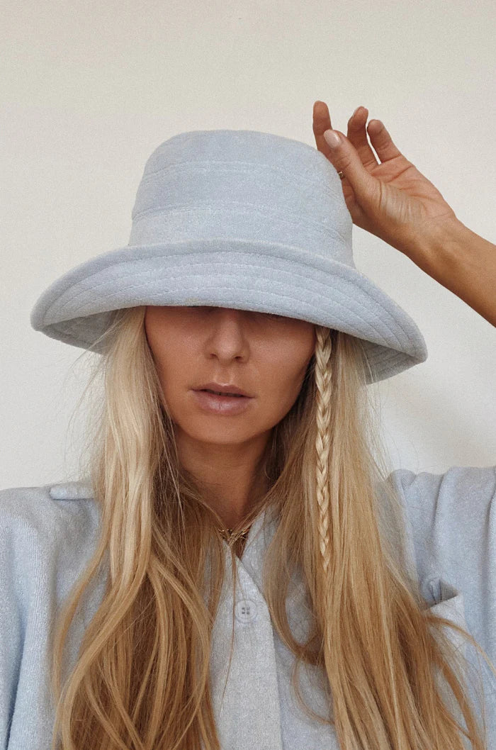 And wander bucket hat shop